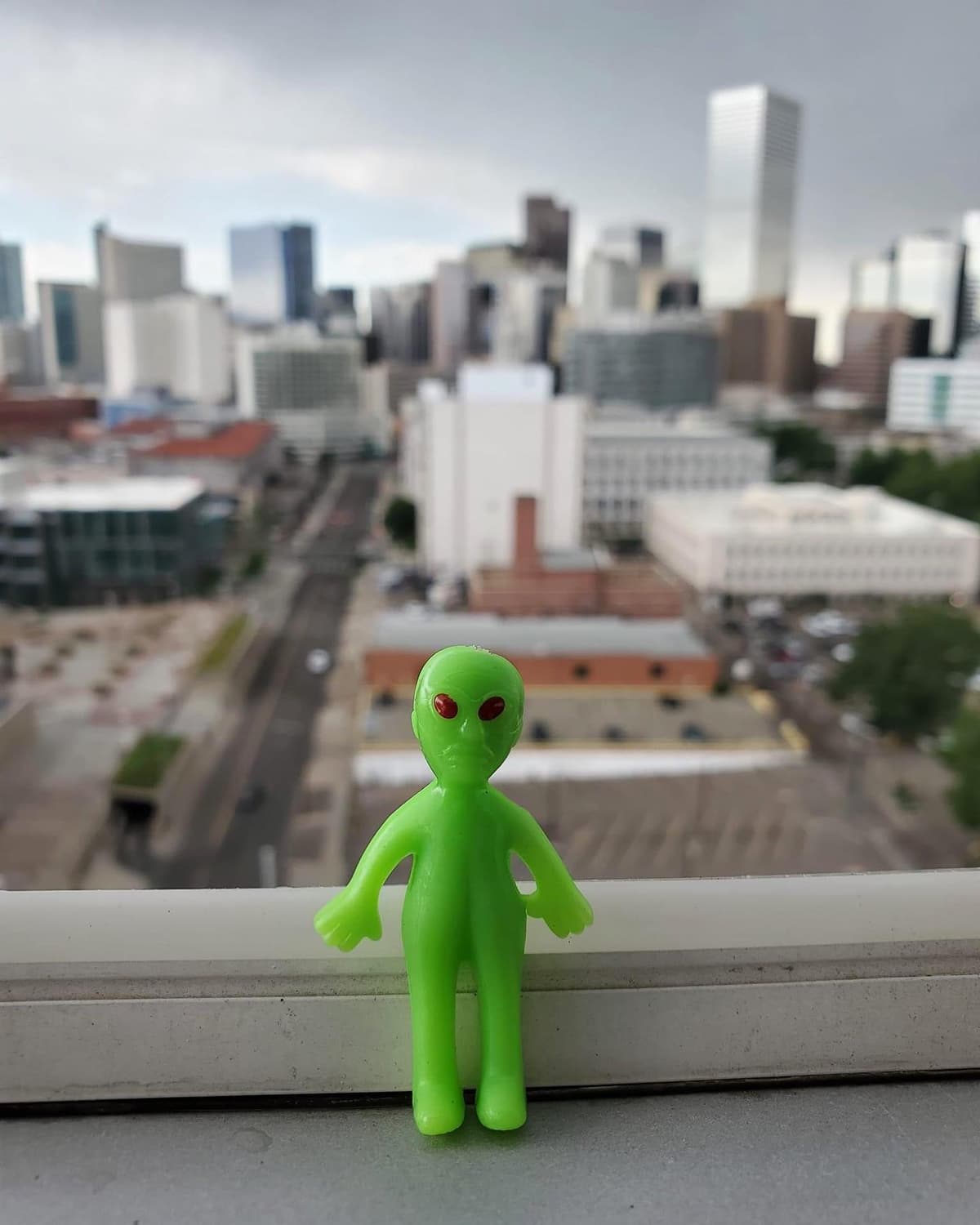 Porscha’s first alien! - Image 1